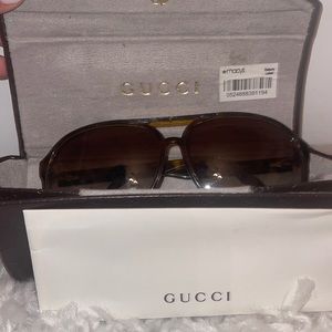GUCCI AVIATOR SUNGLASSES